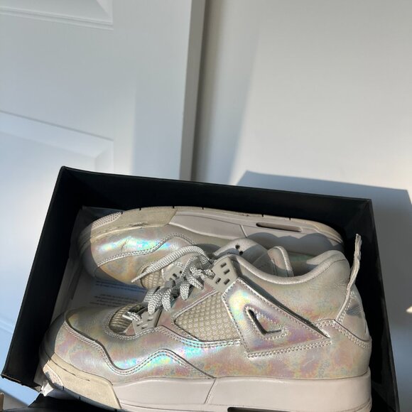 Air Jordan 4 Retro GG Pearl Sz 7Y/8.5 US Women - Picture 6 of 6